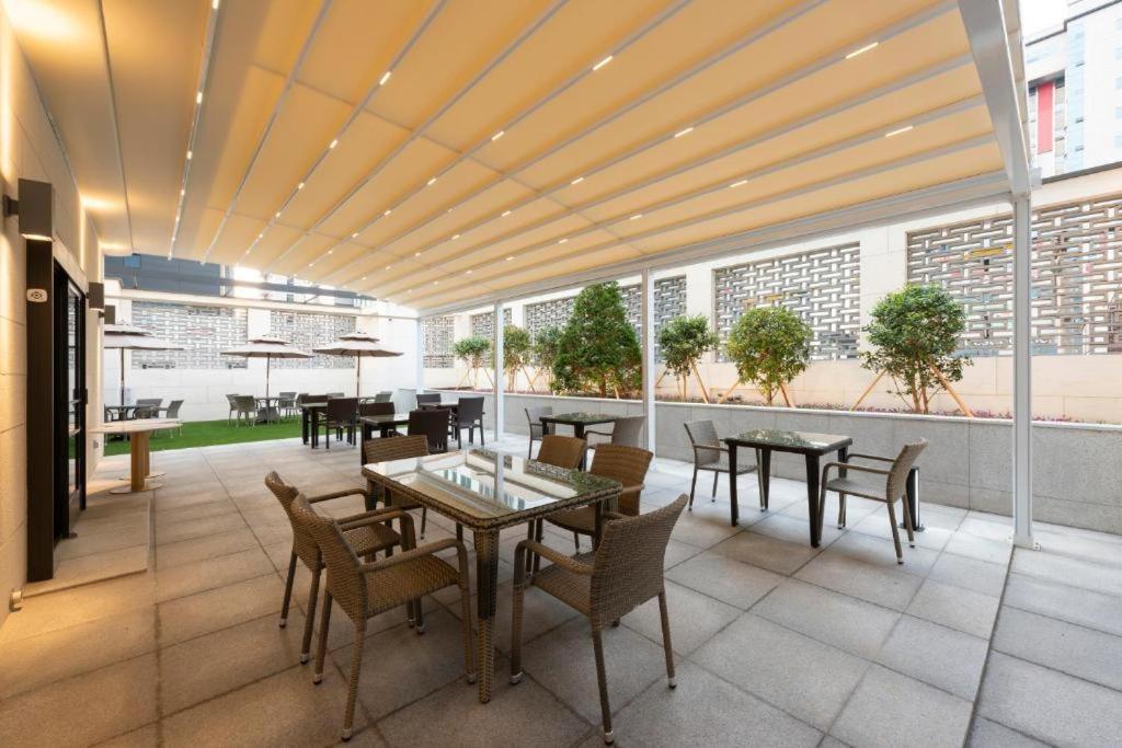 בוסאן Hound Hotel Yeonsan מראה חיצוני תמונה