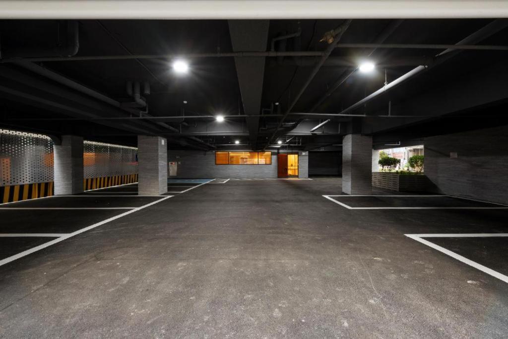 בוסאן Hound Hotel Yeonsan מראה חיצוני תמונה