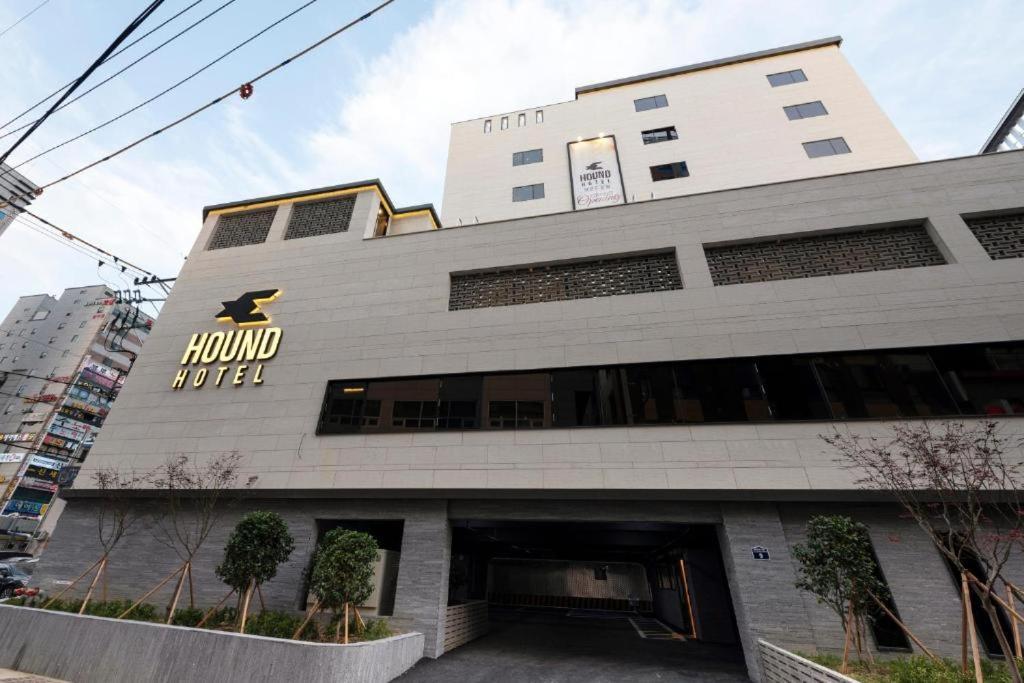 בוסאן Hound Hotel Yeonsan מראה חיצוני תמונה