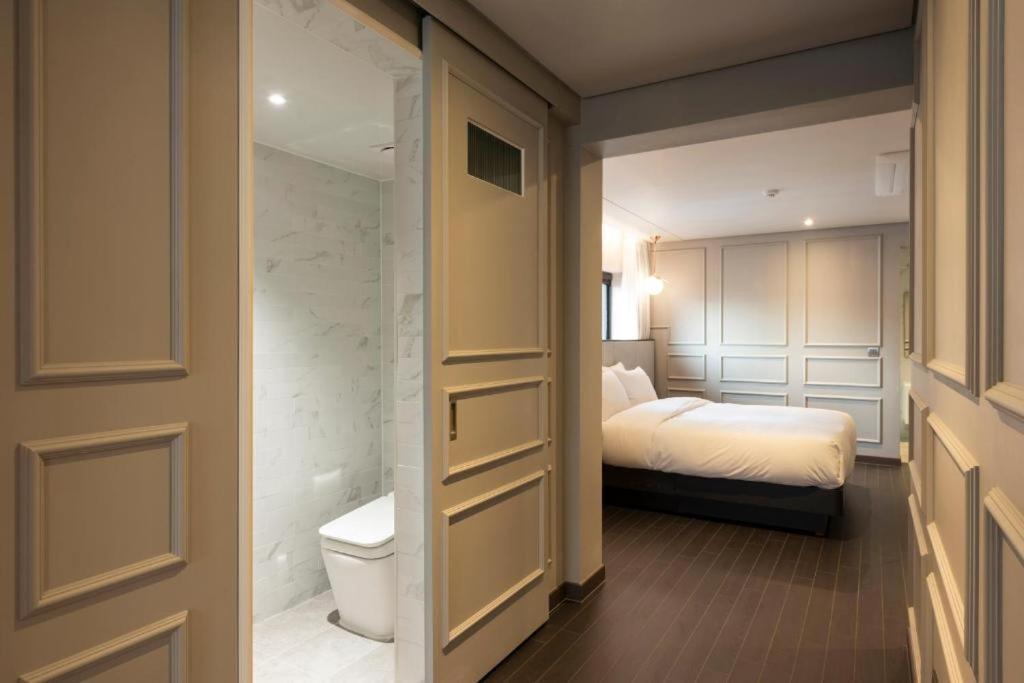 בוסאן Hound Hotel Yeonsan מראה חיצוני תמונה